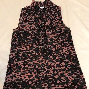 CAbi camo top